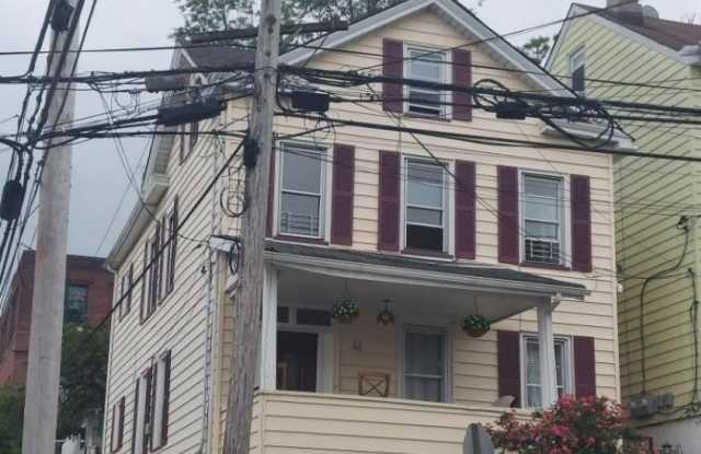 Photo of 41 Brown Ave
