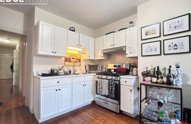 7 Bennett St.