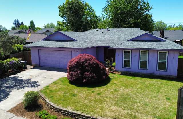 One level home with lots of character in Hillsboro.