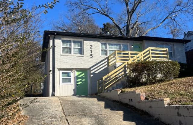 215 Griffin St NW ROOMS FOR RENT - 215 Griffin Street Northwest, Atlanta, GA 30314