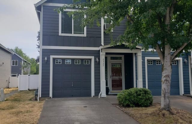 2327 NE 113th Ct - 2327 Northeast 113th Court, Vancouver, WA 98684