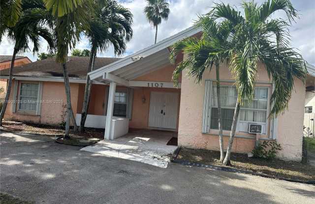 Photo of 1107 SW 83rd Ave