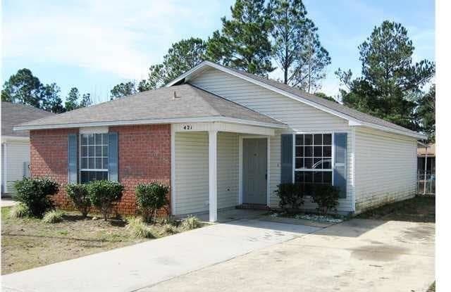 421 OAK KNOLL LN - 421 Oak Knoll Lane, Escambia County, FL 32506