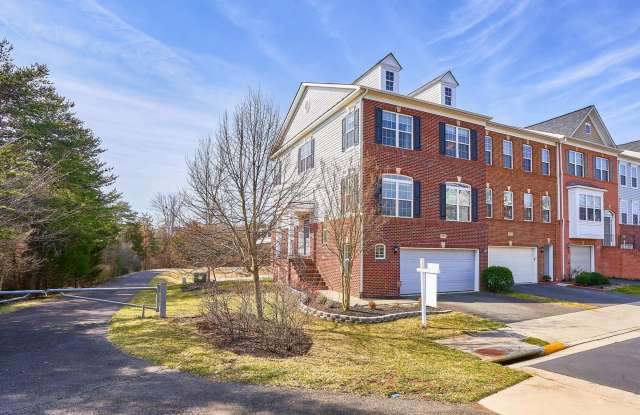 41625 BROXBOURNE Terrace