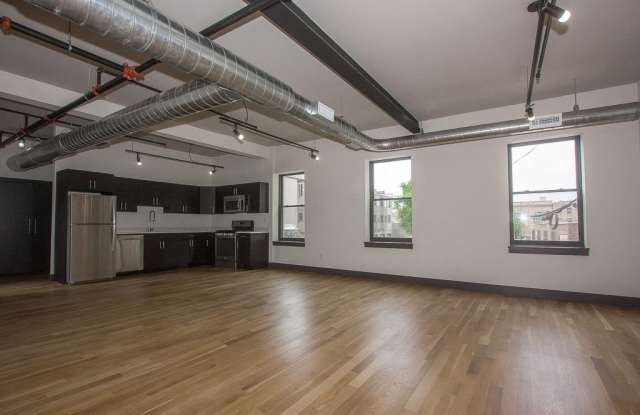 190 CHRISTOPHER COLUMBUS DR