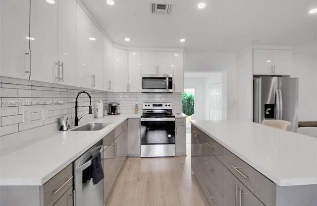 18361 NE 20th Place 18361, North Miami Beach, FL 33179