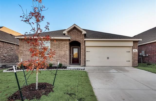 1128 N Churchill Drive - 1128 North Churchill Drive, Fate, TX 75189