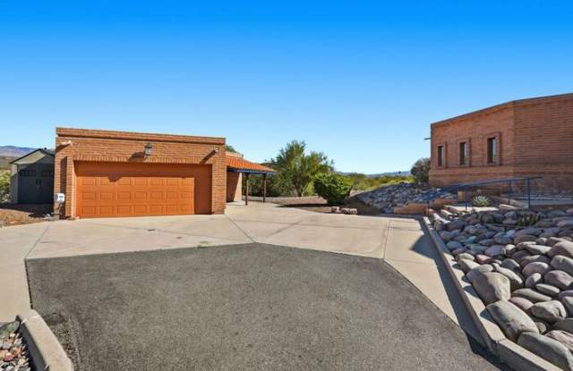 770 North Lazy J Way