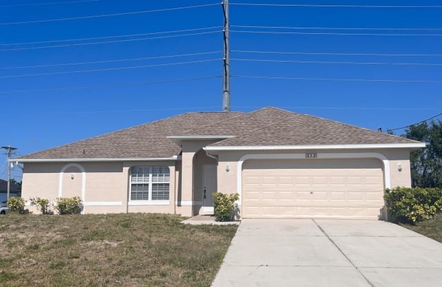 310 SW 24th Avenue - 310 Southwest 24th Avenue, Cape Coral, FL 33991