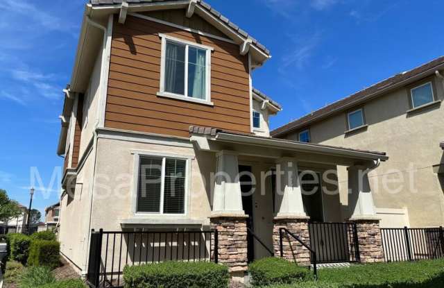 653 S Clementine Ln.