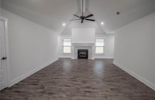 4205  SW Pawhuska  ST