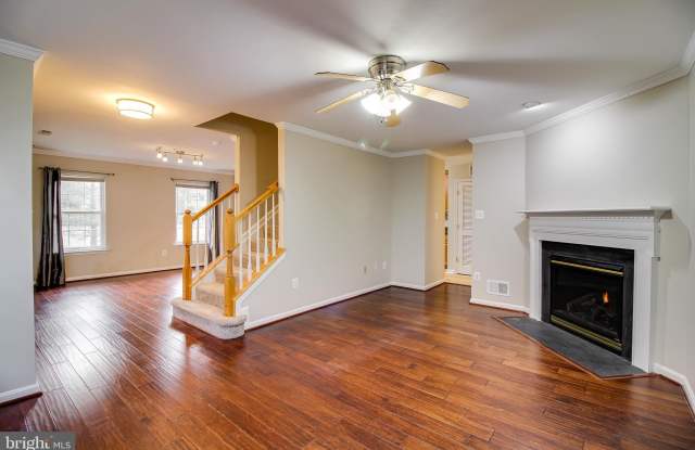 2035 ASTILBE Way unit: 2035