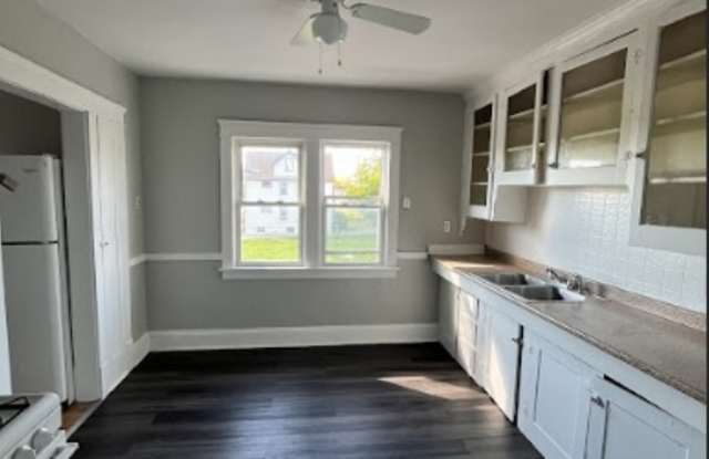 12601 Signet Avenue - 2