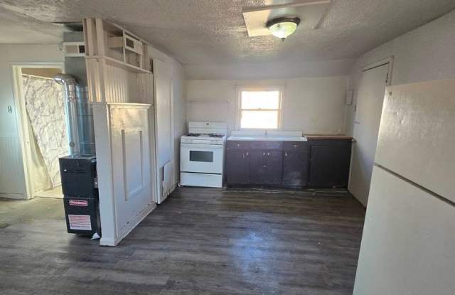 Cute newly updated 1 Bedroom in Ogden