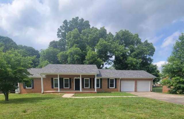 216 Maxwell Drive