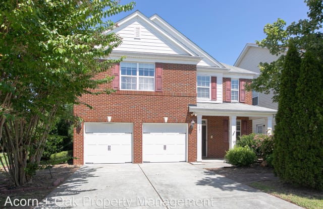 2002 Remington Oaks Cir - 2002 Remington Oaks Circle, Cary, NC 27519