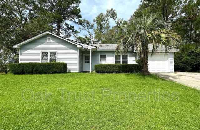 108 Columbia Dr
