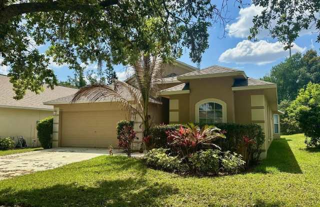 705 STRAW LAKE DRIVE