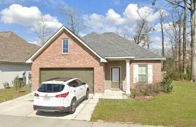 108 Lake Breeze Dr.