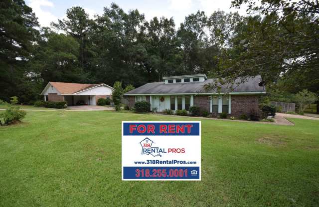 3 Bed 2 Bath in Ruston. Lawn Care Included!
