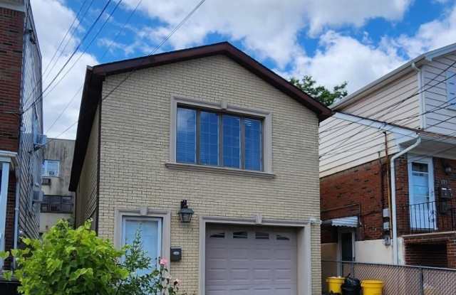 173 HAMILTON AVE