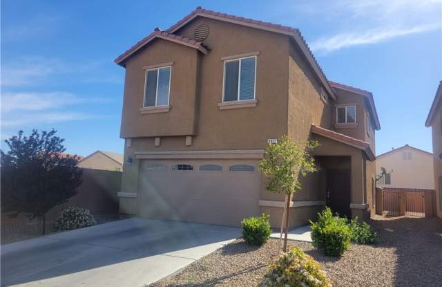 8852 Lake Myers Court