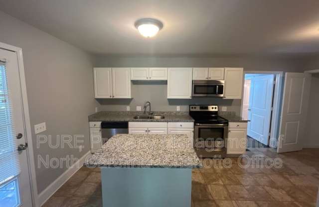 4641 General Pershing Dr