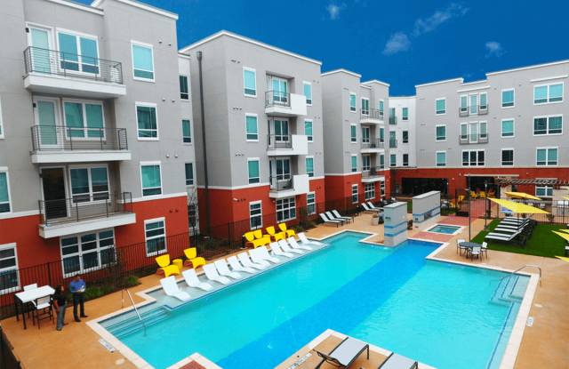 Liv+ Arlington - Student Housing