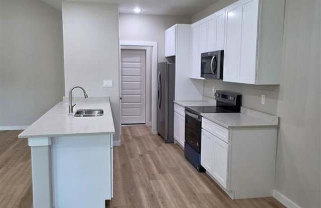 2808 Beechwood Street