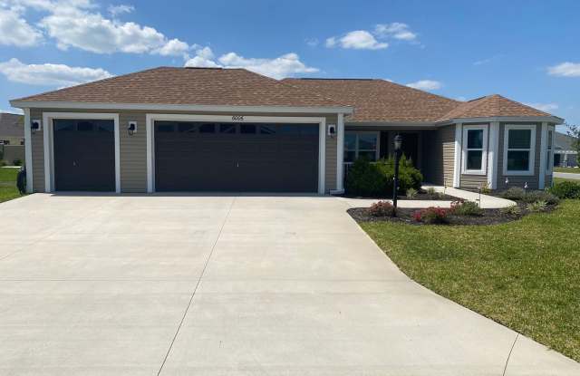 Beautiful Unfurnished 3 bed, 2 bath ANNUAL lease in The Village of St. Catherine