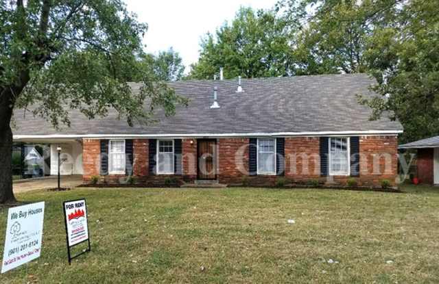 4553 Boeingshire Dr - 4553 Boeingshire Drive, Memphis, TN 38116