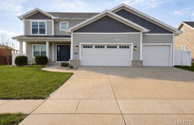 956 Carnegie Knolls Drive