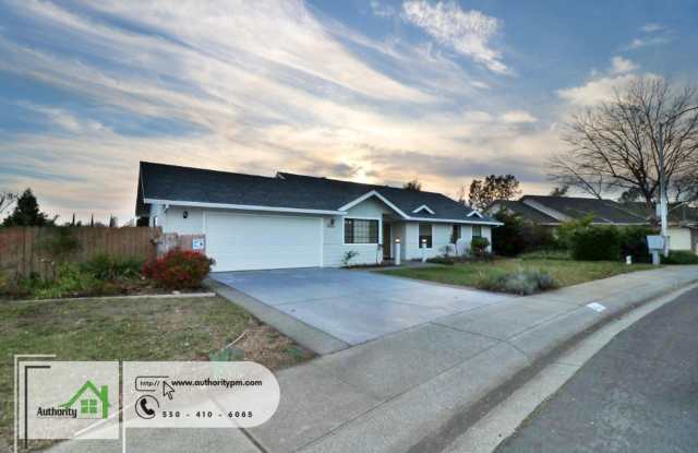 4504 Crimsonwood Dr - Wrap Around Back Deck | Greenbelt Views