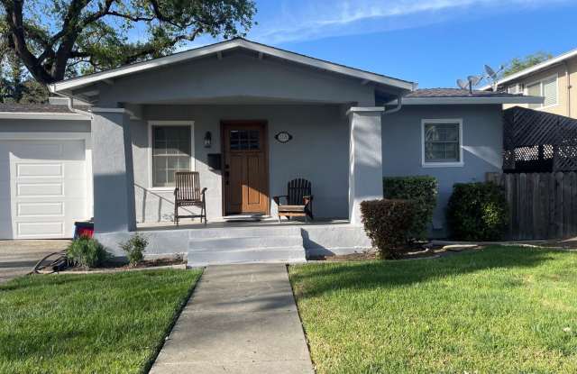 2 Bedrooms, 1 Bathroom Charmer Near Downtown Napa