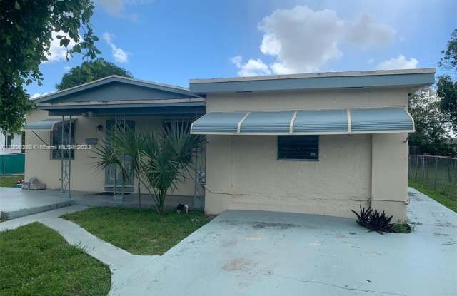 2530 NW 17th St