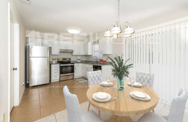 1595 Country Club Boulevard