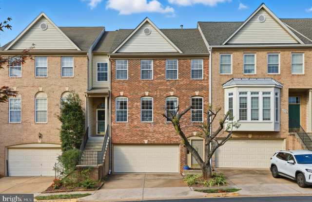 Photo of 47716 BOWLINE Terrace