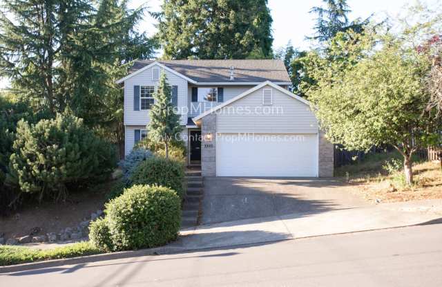 Photo of Wonderful Two-Story Home Nestled in a Tranquil Tualatin Neighborhood