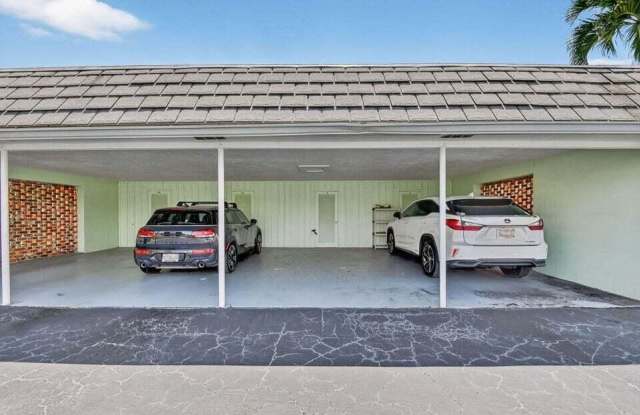 Photo of 324 Orange Tree Drive