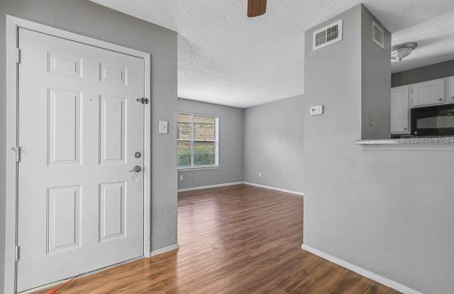 Cedar Point Apartments