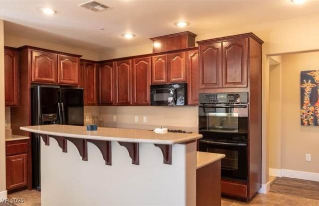 7215 Moonraker Avenue