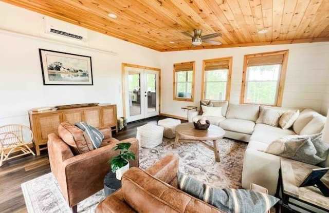 Photo of 449 Burbano Creekside Lane