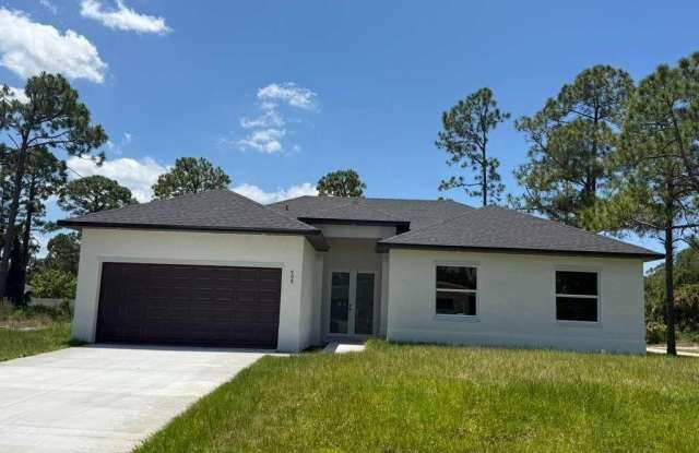 908 Winters St E lot: 1