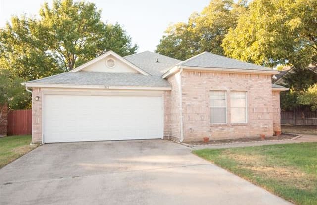 1812 Pine Ridge Drive - 1812 Pine Ridge Drive, Bedford, TX 76021