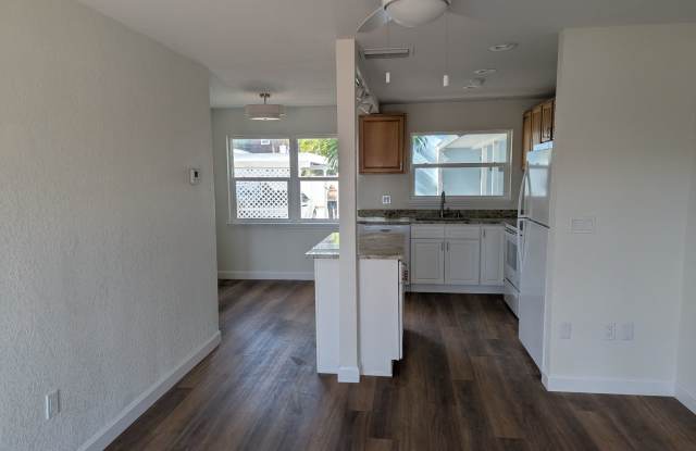 Photo of 2706 Pass A Grille Way