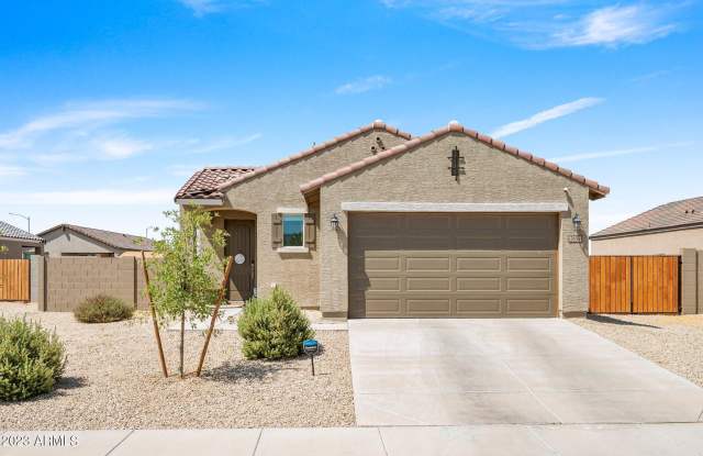 2654 E SANTO DOMINGO Drive