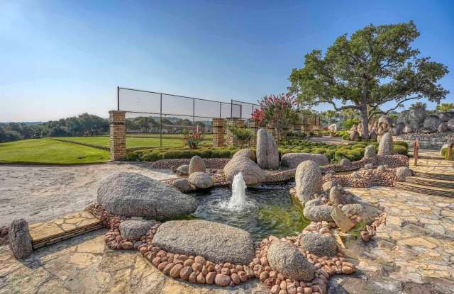 1215 Hi Stirrup #126