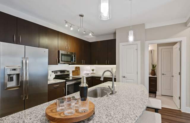 Marshall Park Apartments & Townhomes Raleigh