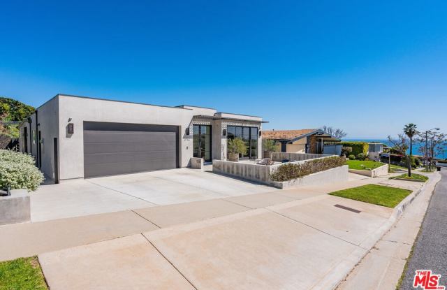 3742 Seahorn Dr