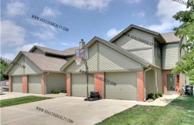 3544 NE Independence Ave - 3544 Northeast Independence Avenue, Lee's Summit, MO 64064
